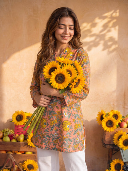 RUHANI | Peach Floral Kurti